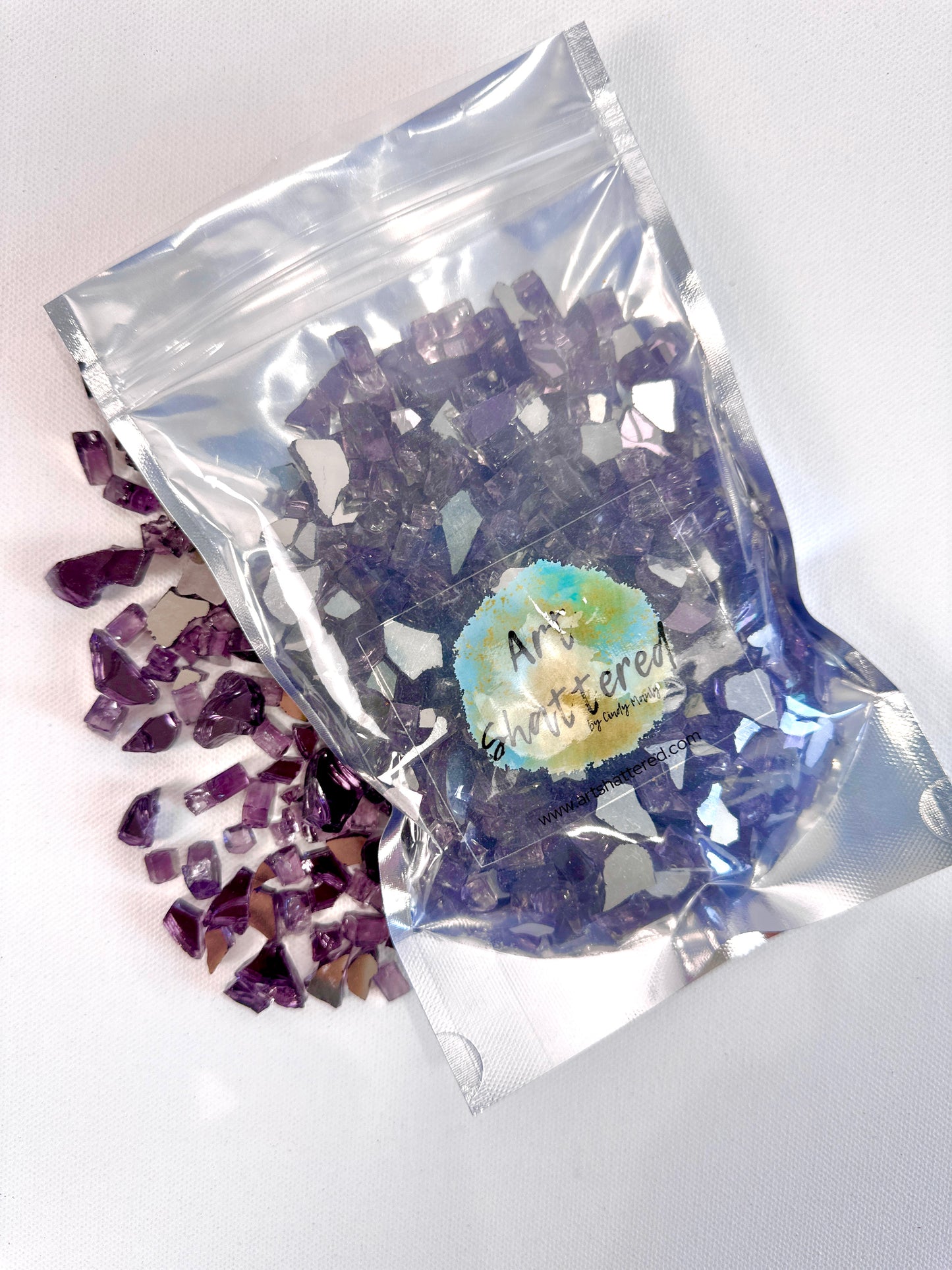 1/4" Plum Reflective Crushed Tempered Glass – 1 Pound Bag